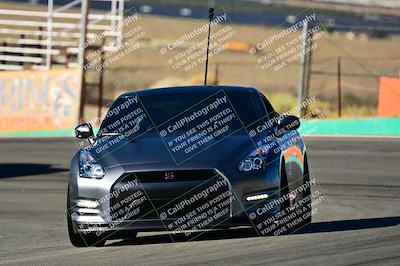 media/Oct-18-2025-Extreme Speed (Sat) [[d6d7e1fef1]]/Group 3 Purple/Session 1 (Turn 4)/